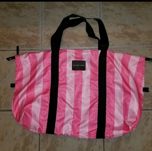 Victoria's Secret Handbags - Victoria Secret Pink Duffle Bag